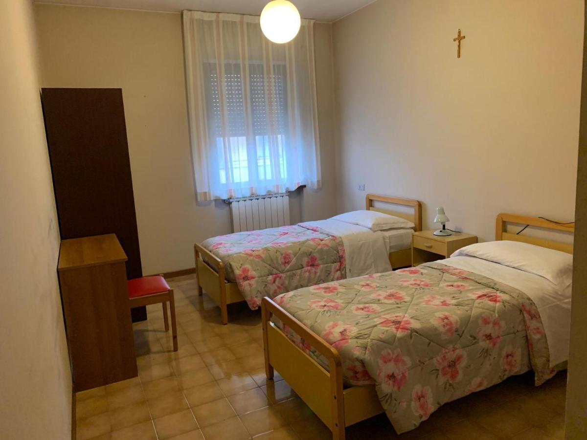 Stabat Mater Casa Di Preghiera Bed & Breakfast Valdragone ภายนอก รูปภาพ