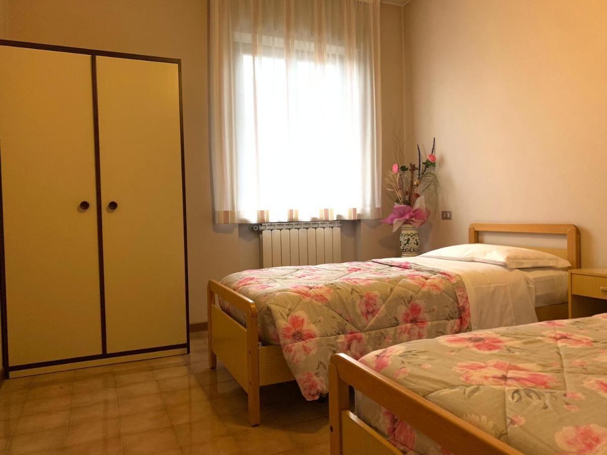 Stabat Mater Casa Di Preghiera Bed & Breakfast Valdragone ภายนอก รูปภาพ
